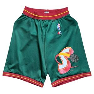 Vintage Champion Seattle Supersonics NBA Basketball Shorts - S